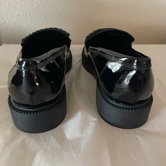 Marc Fisher Calixy patent leather black loafers NWOT Size 8 Marc Fisher Calixy patent leather black loafers NWOT Size 8 main image 3